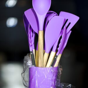 Purple Harmony Utensil Set – Silicone Kitchen Tools in Wooden & Plastic Holder