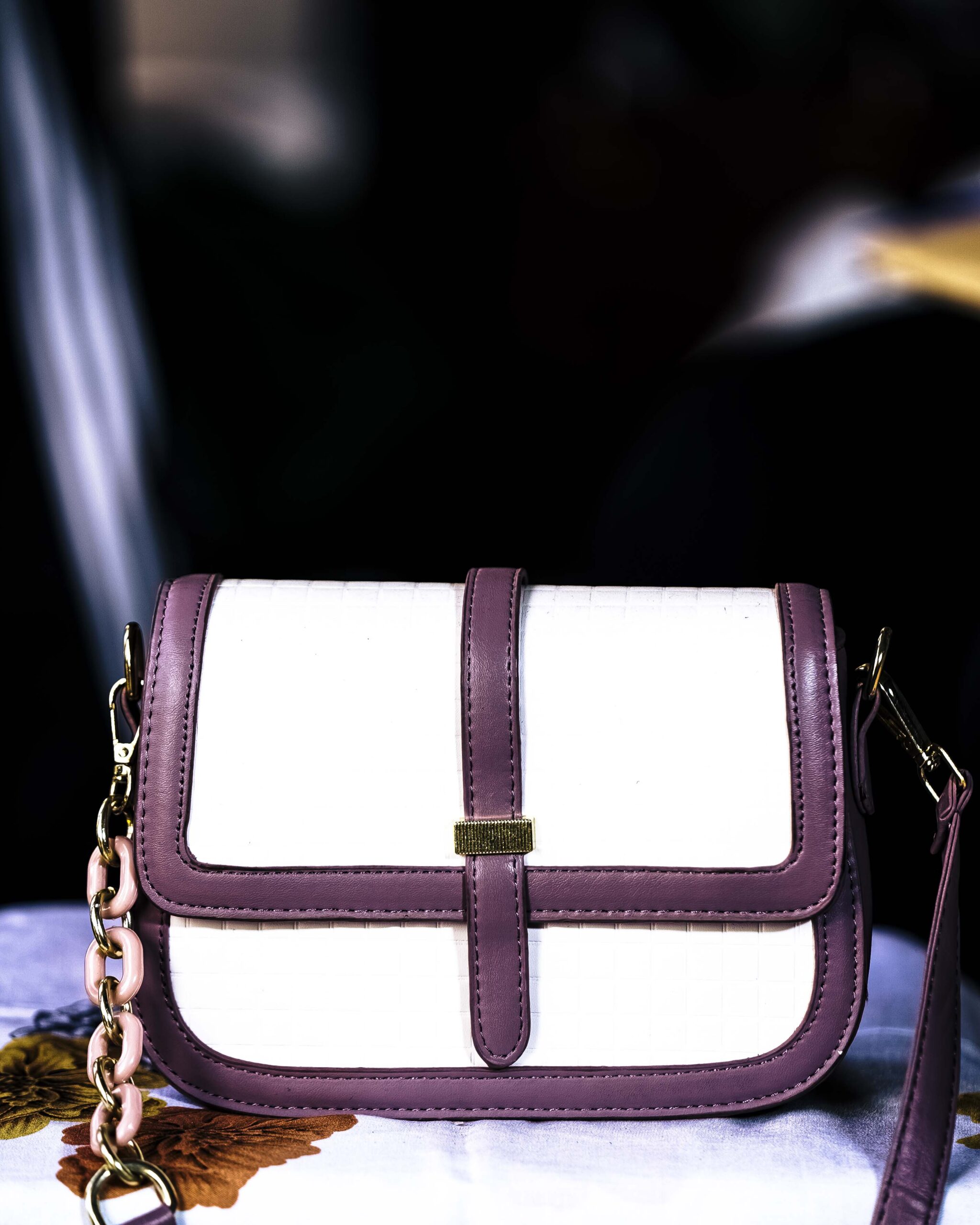 CANVAS & FAUX LEATHER CROSSBODY/ SHOULDER BAG